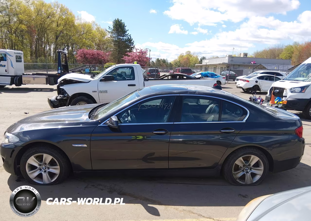 2013 BMW 528I xDrive VIN:WBAXH5C56DD112194 - 14
