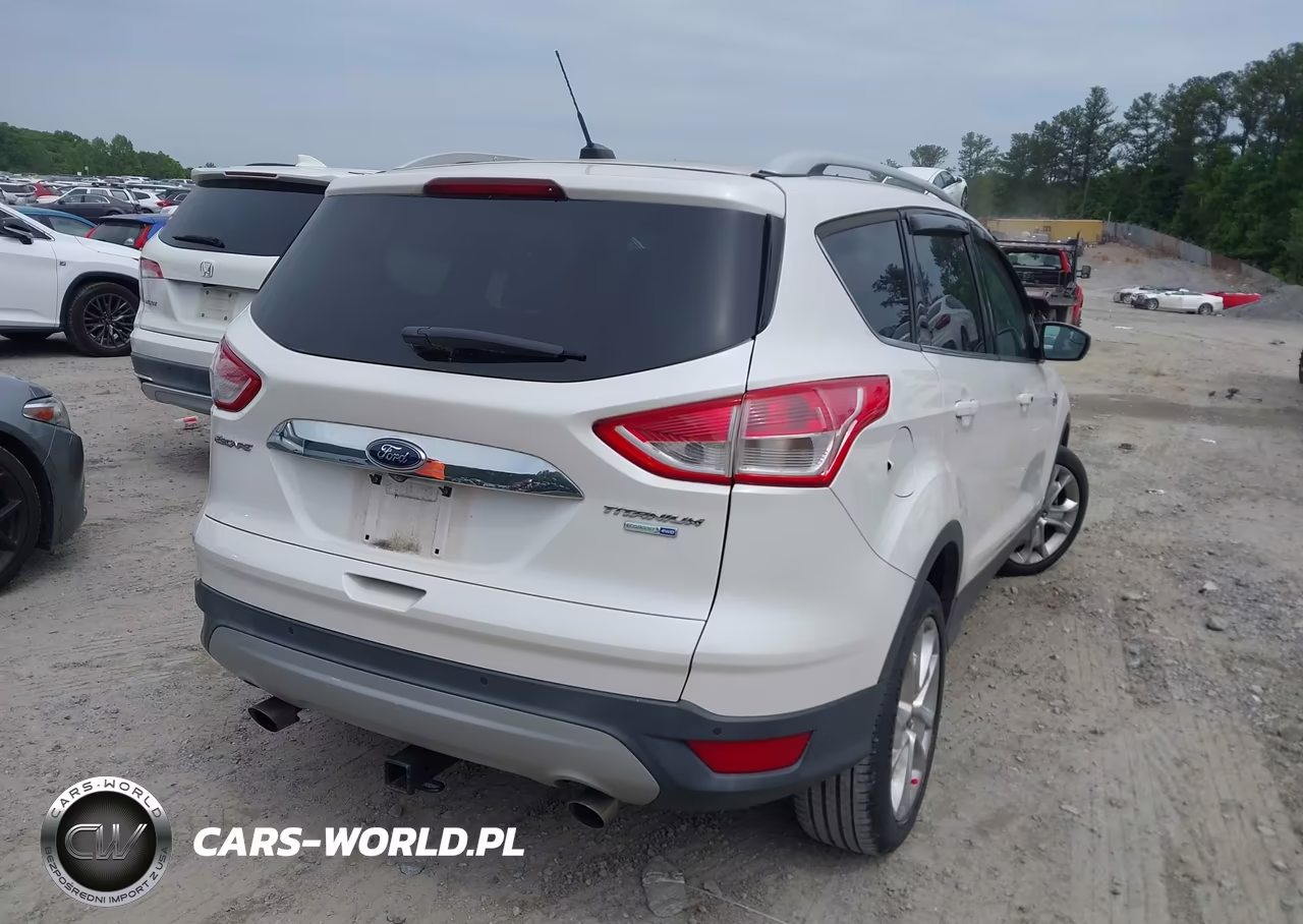 2015 Ford Escape Titanium VIN:1FMCU9J93FUC67228 - 4