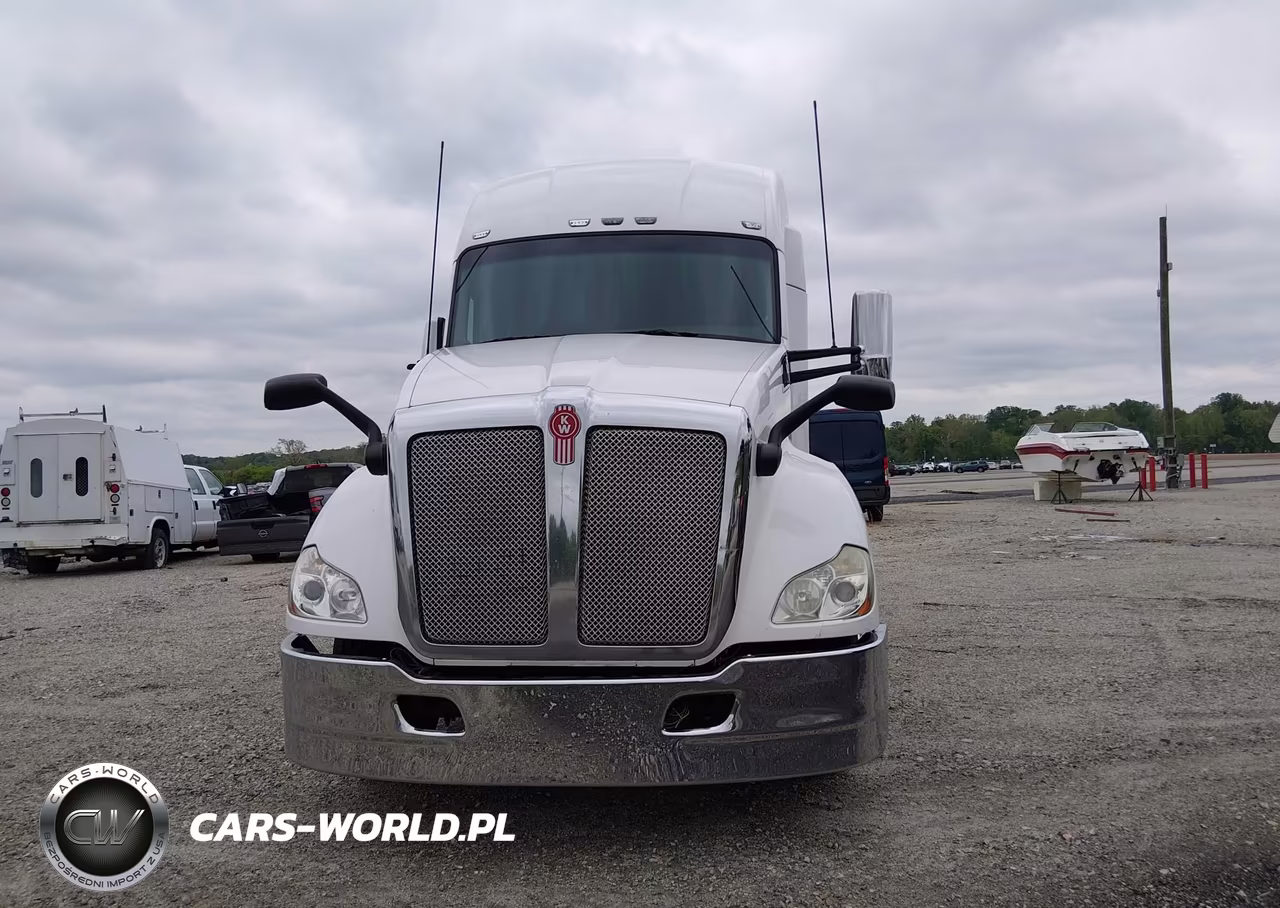 2017 Kenworth T680 VIN:1XKYDP9X7HJ126866 - 12