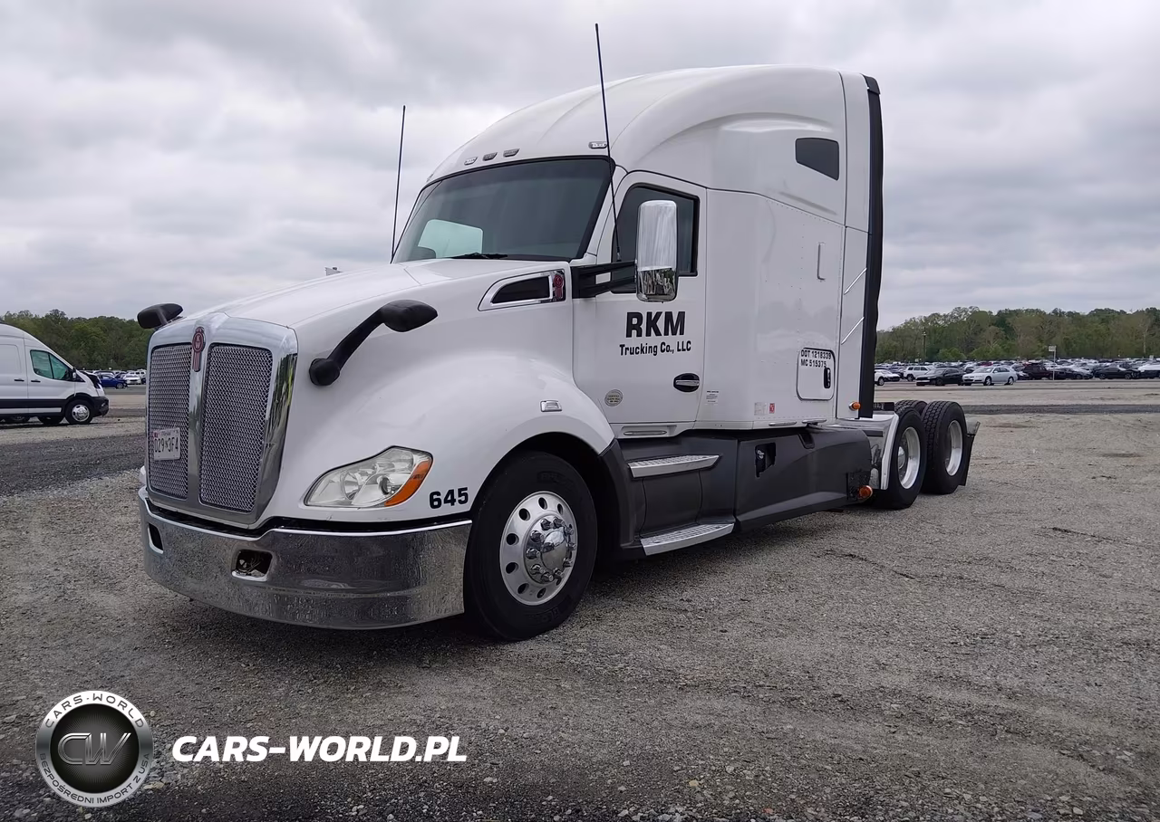 2017 Kenworth T680 VIN:1XKYDP9X7HJ126866 - 2