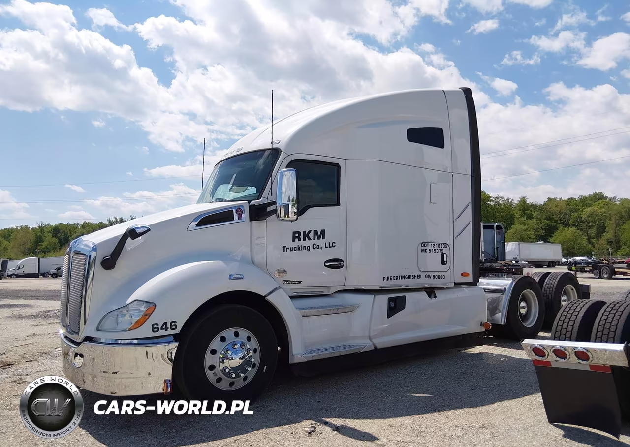 2020 Kenworth T680 VIN:1XKYDP9XXLJ308053 - 14