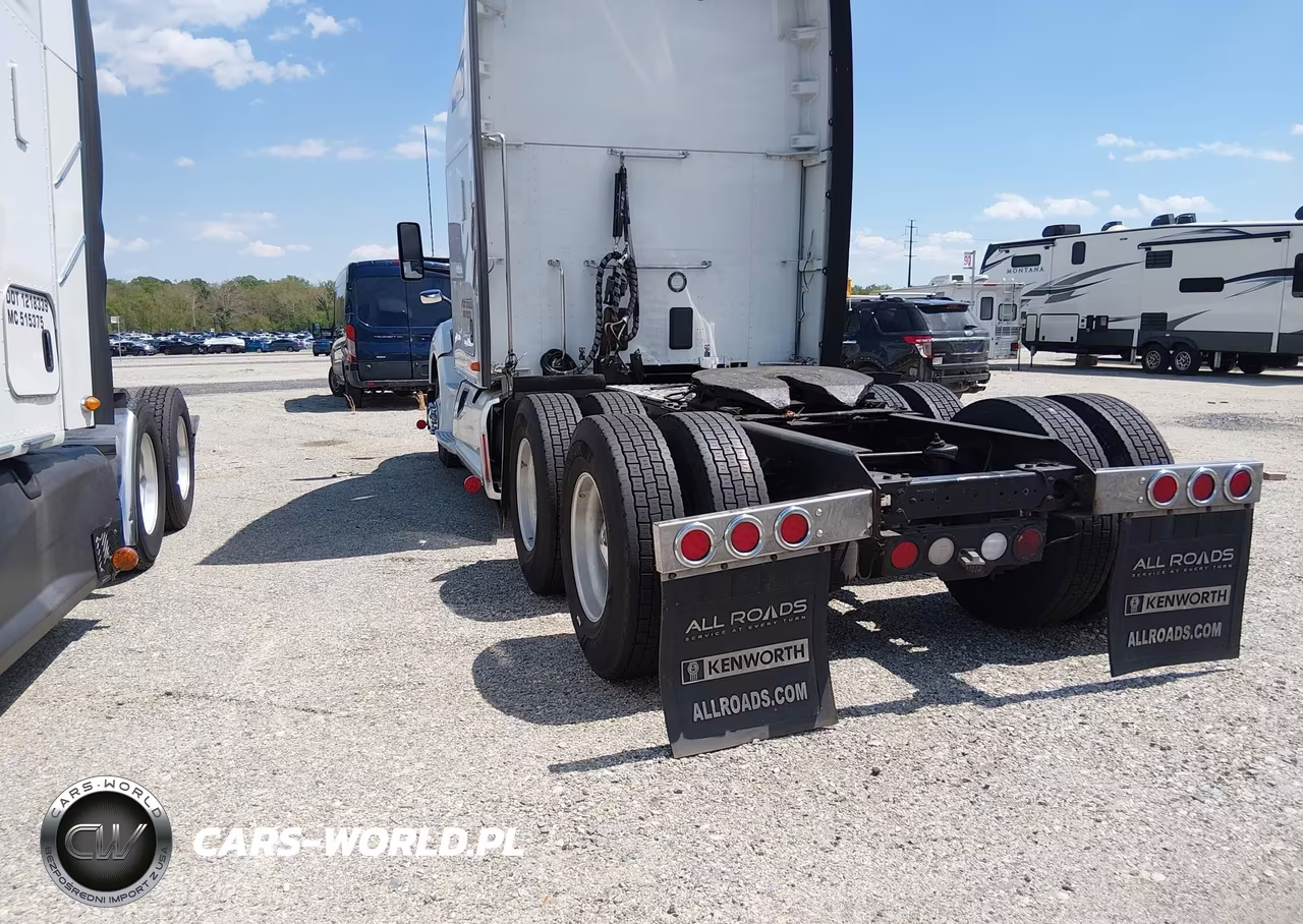 2020 Kenworth T680 VIN:1XKYDP9XXLJ308053 - 3
