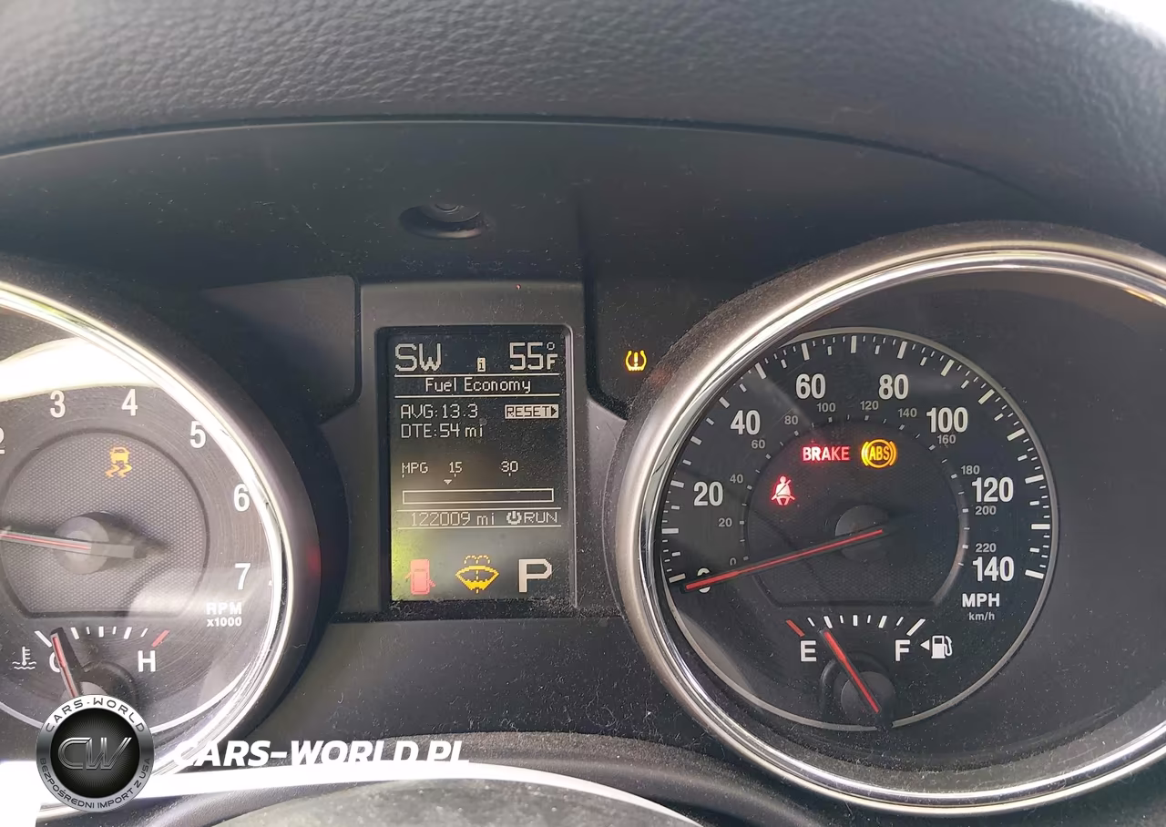 2011 Jeep Grand Cherokee Laredo VIN:1J4RR4GG5BC523291 - 16