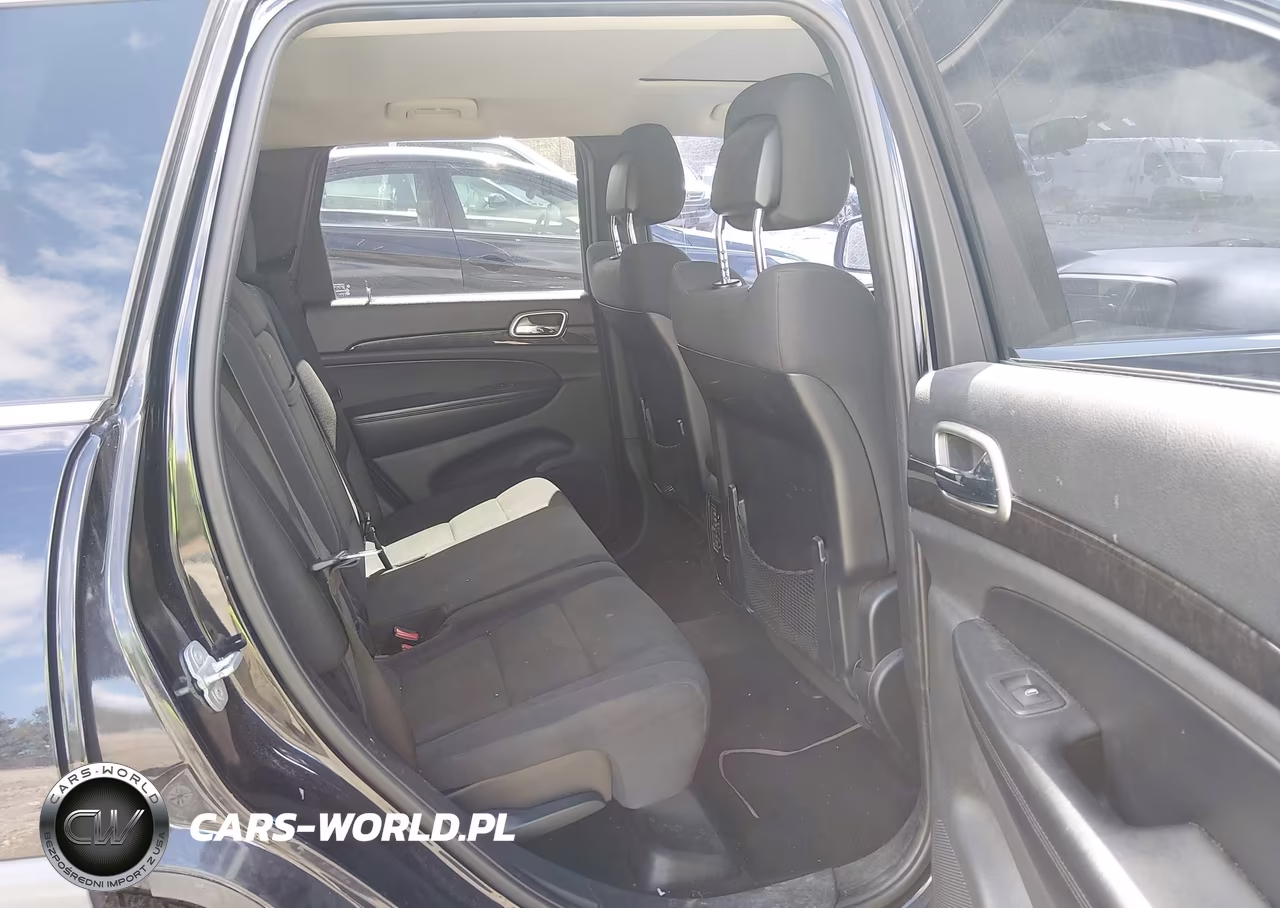 2011 Jeep Grand Cherokee Laredo VIN:1J4RR4GG5BC523291 - 8