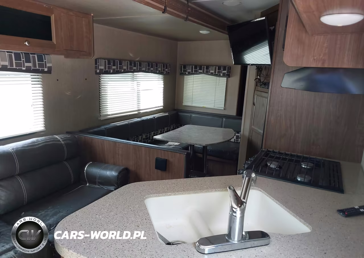 2017 Coleman Lantern 270Rl Travel Trailer VIN:4YDT27029HH930149 - 5
