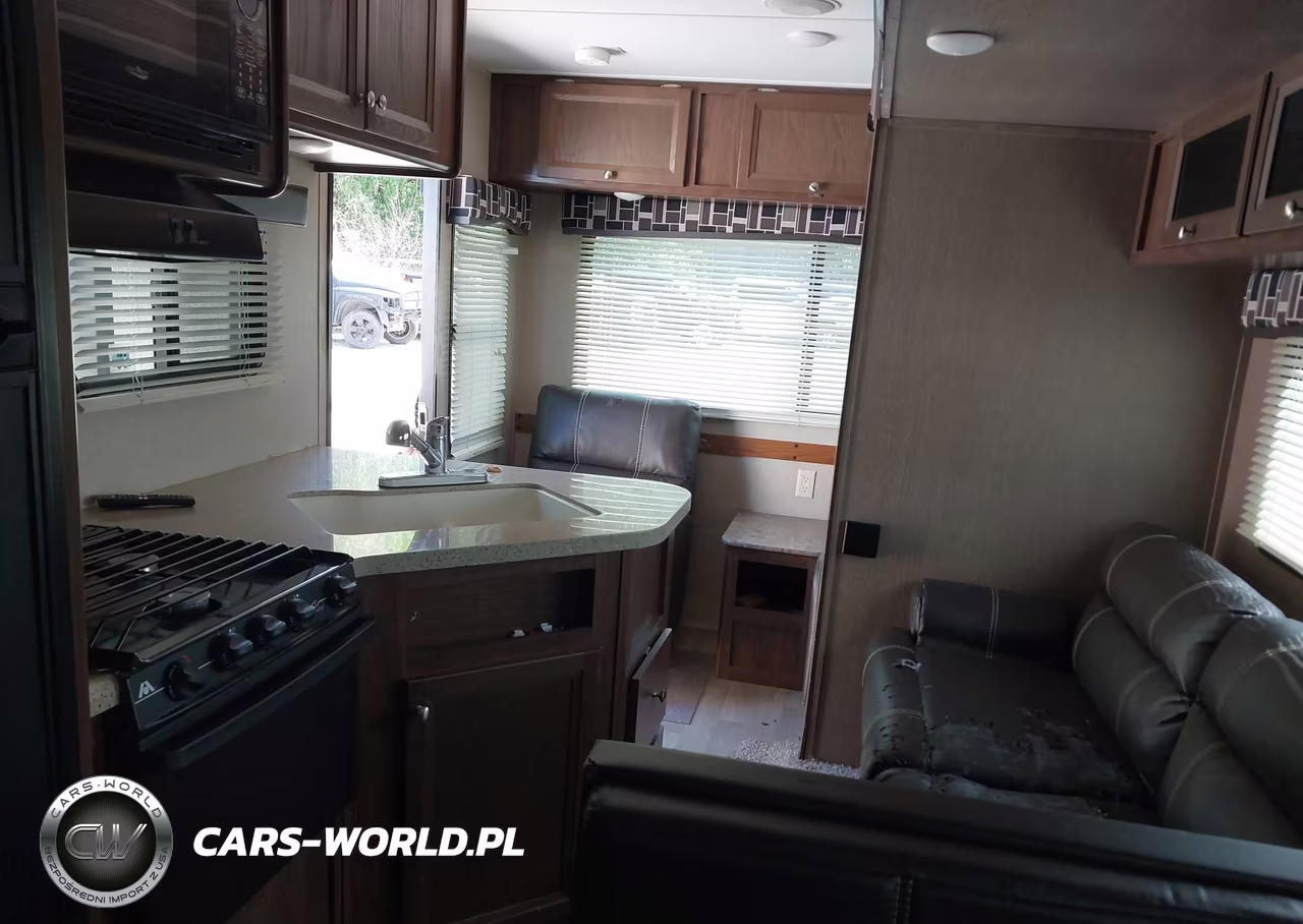 2017 Coleman Lantern 270Rl Travel Trailer VIN:4YDT27029HH930149 - 8