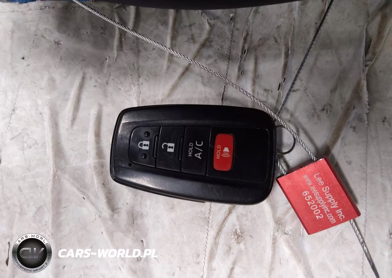 2022 Toyota Prius Prime Le VIN:JTDKAMFP1N3206676 - 11