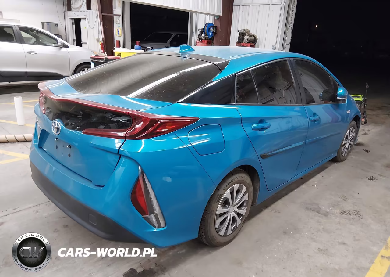 2022 Toyota Prius Prime Le VIN:JTDKAMFP1N3206676 - 4