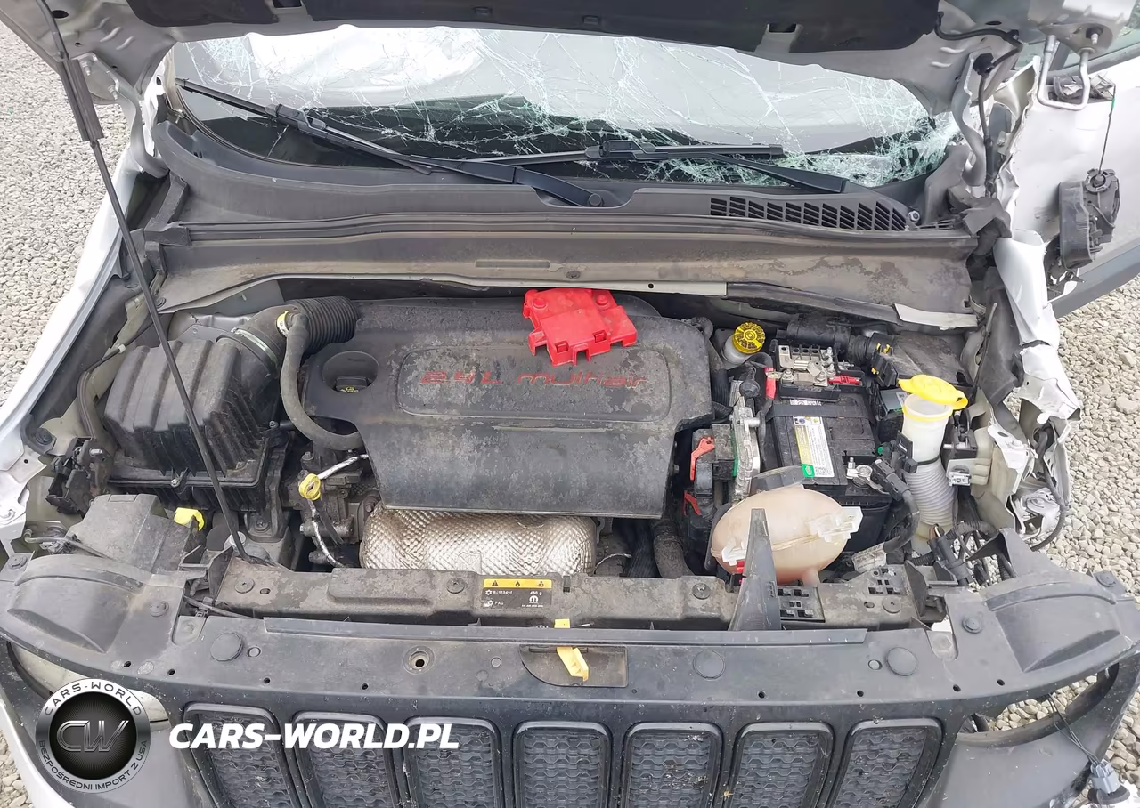 2020 Jeep Renegade Upland 4X4 VIN:ZACNJBABXLPL81608 - 10