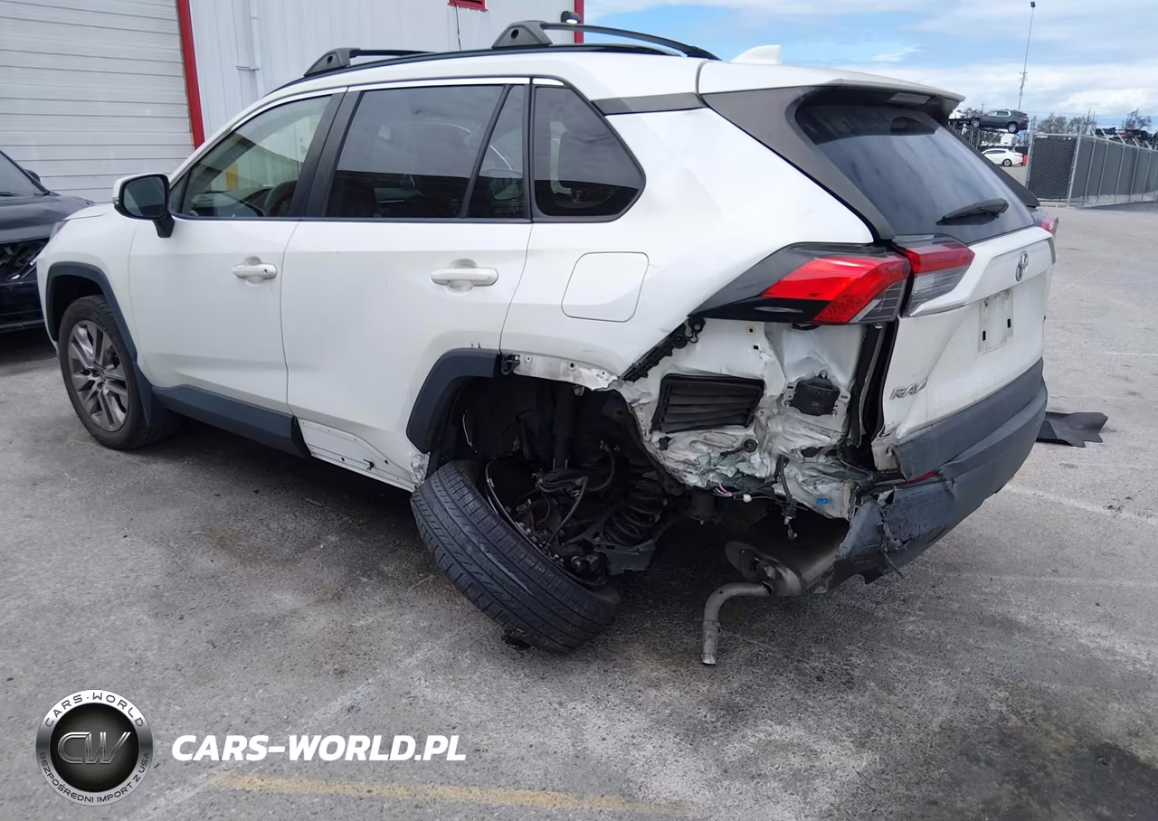 2022 Toyota Rav4 Xle Premium VIN:JTMC1RFV4ND086463 - 3