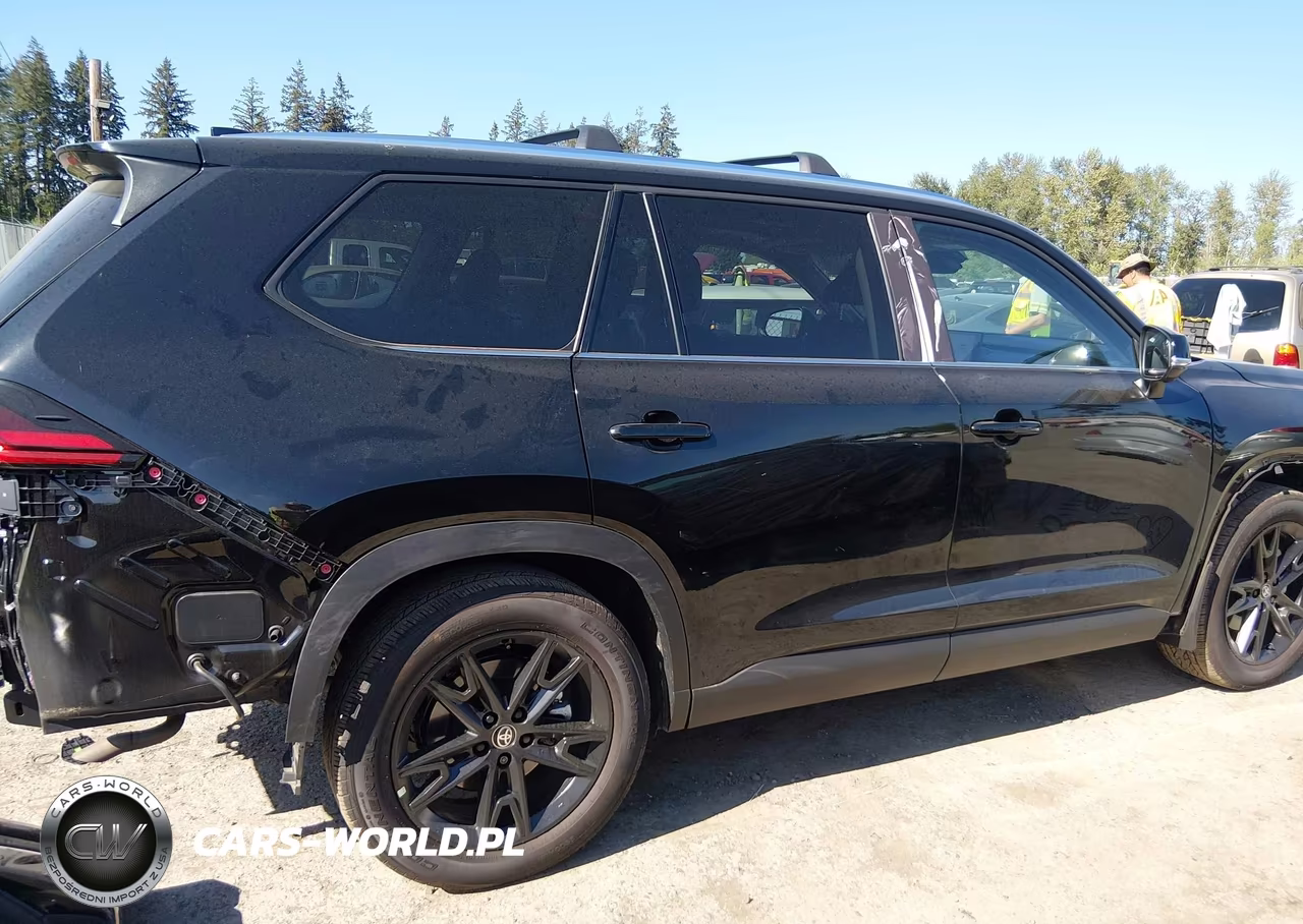 2026 Toyota Grand Highlander Hybrid Limited VIN:5TDACAB59TS085237 - 14