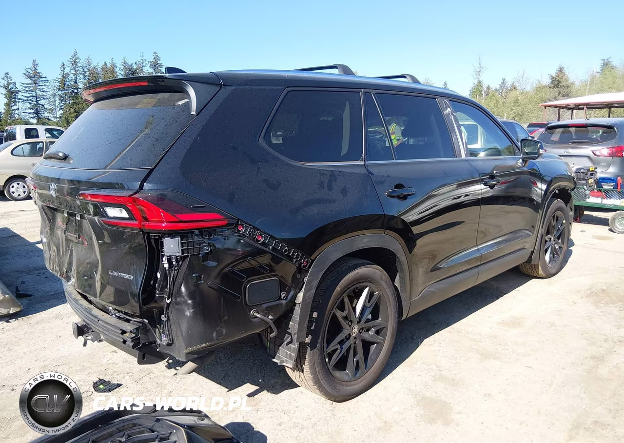 2026 Toyota Grand Highlander Hybrid Limited VIN:5TDACAB59TS085237 - 4