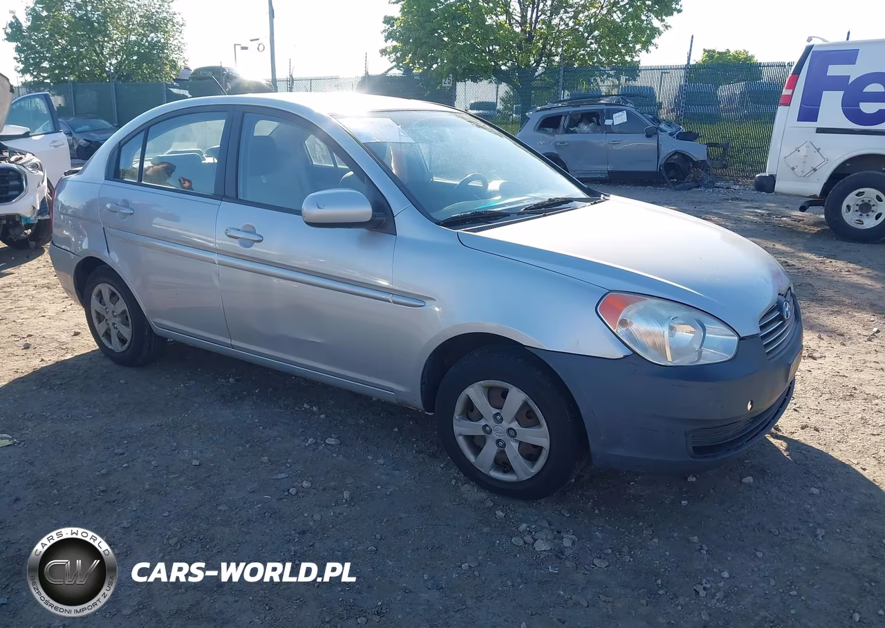 2010 Hyundai Accent Gls – zdjęcie 1 z 16