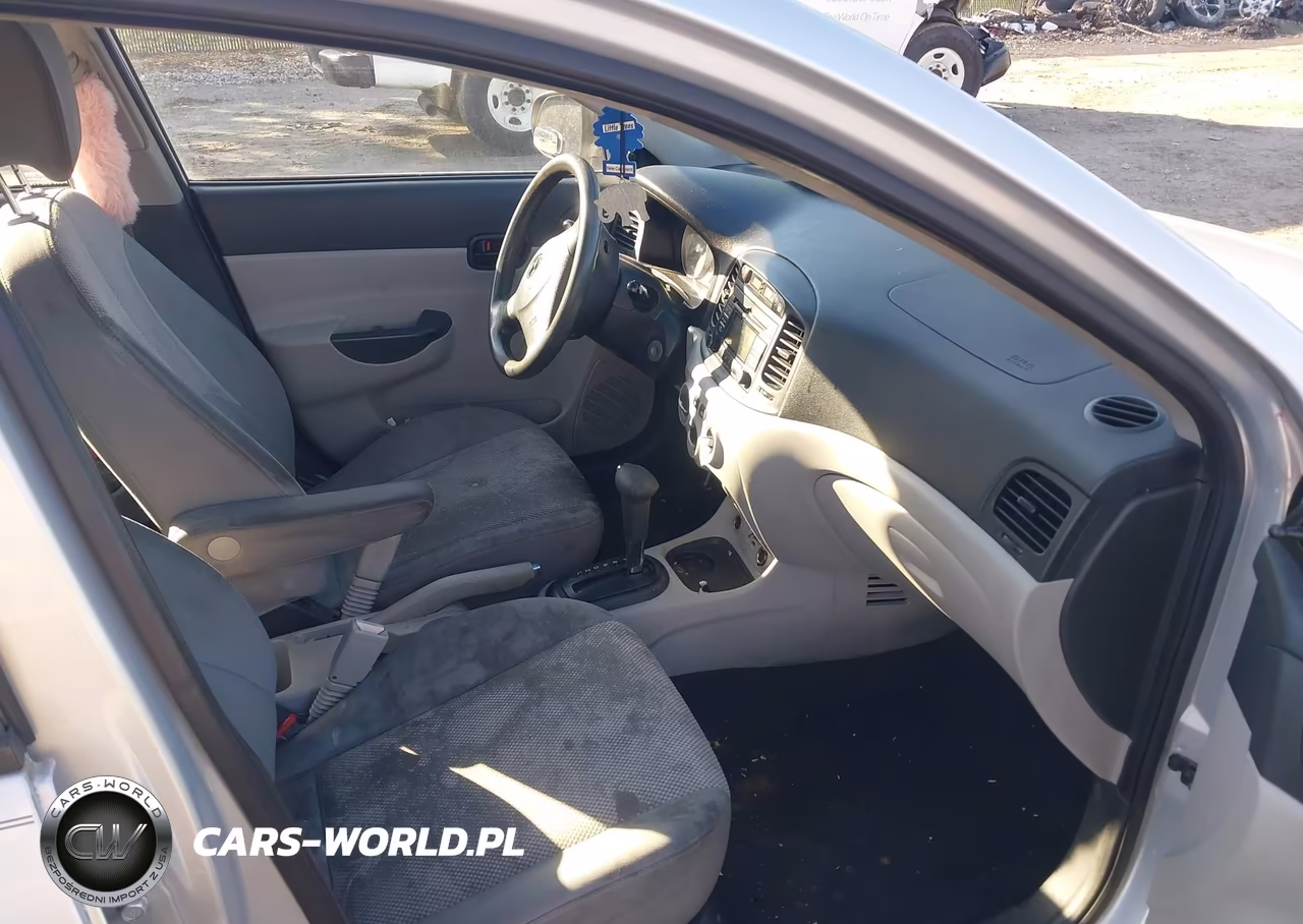 2010 Hyundai Accent Gls VIN:KMHCN4ACXAU518637 - 5