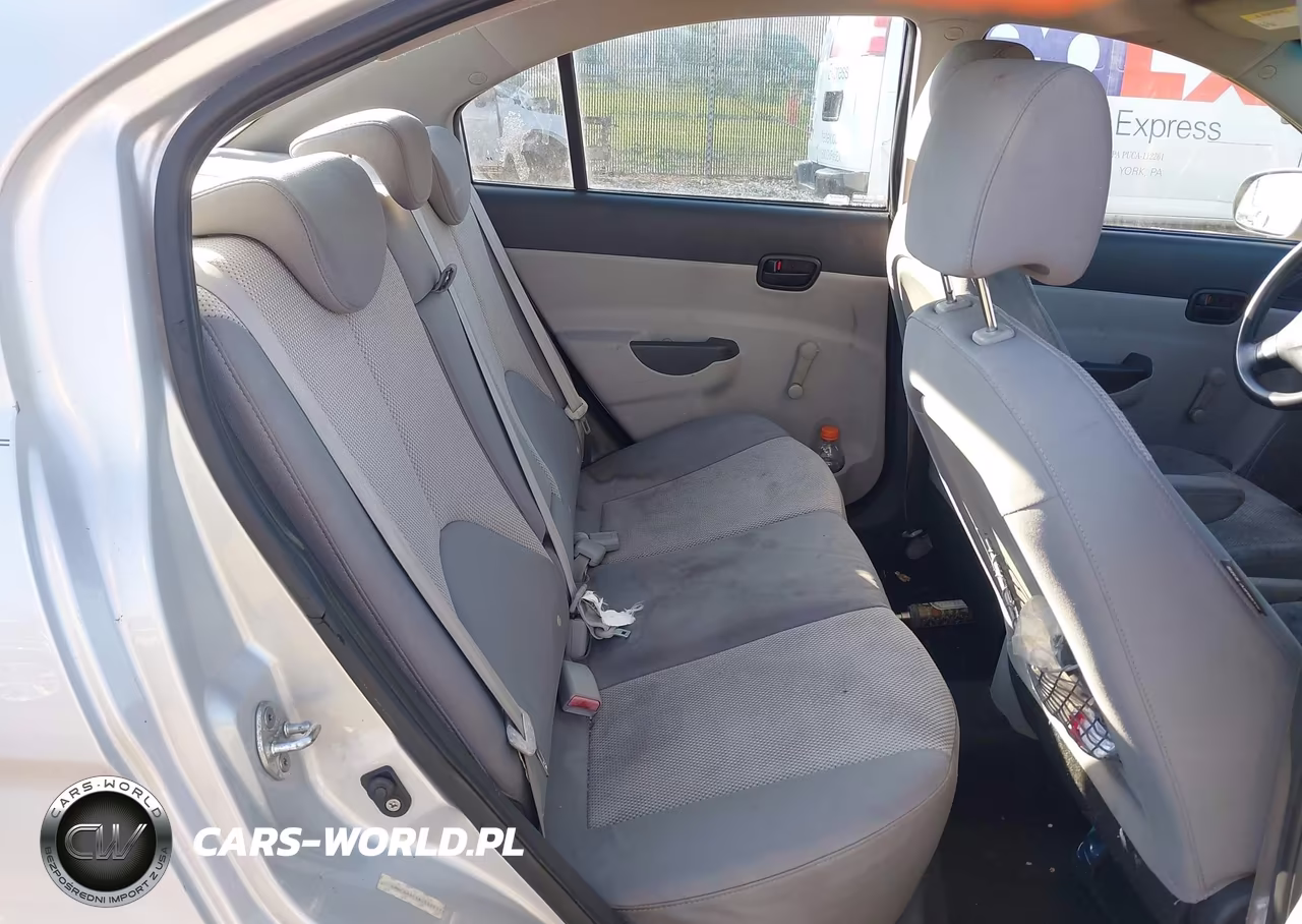 2010 Hyundai Accent Gls VIN:KMHCN4ACXAU518637 - 8