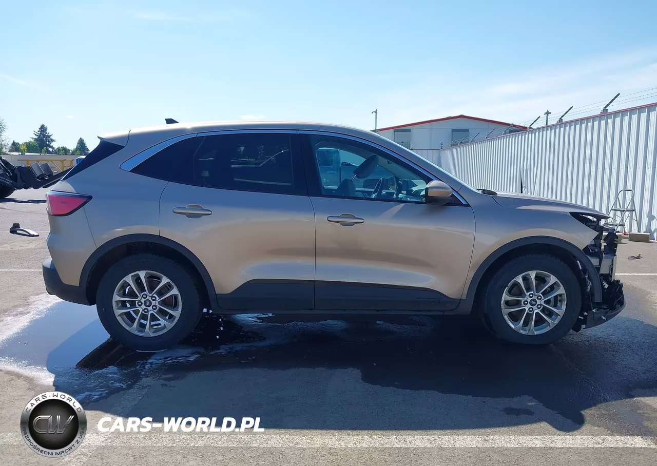 2020 Ford Escape Se VIN:1FMCU0G6XLUB13345 - 14