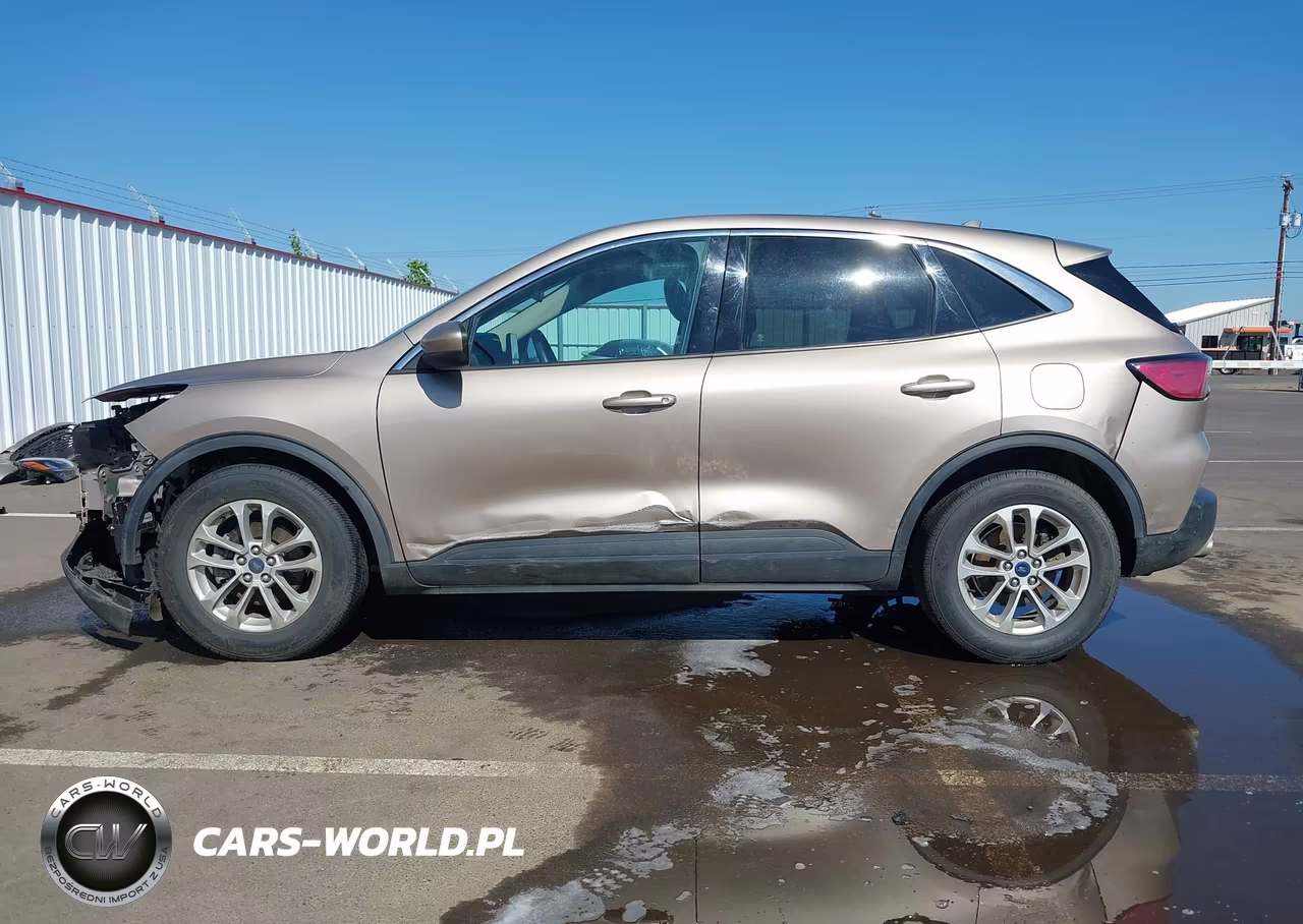 2020 Ford Escape Se VIN:1FMCU0G6XLUB13345 - 18