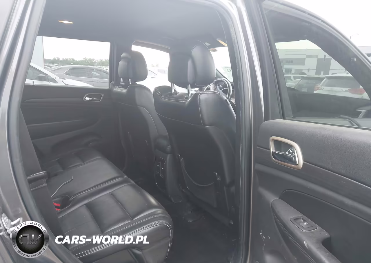 2015 Jeep Grand Cherokee Laredo VIN:1C4RJEAG7FC184809 - 8