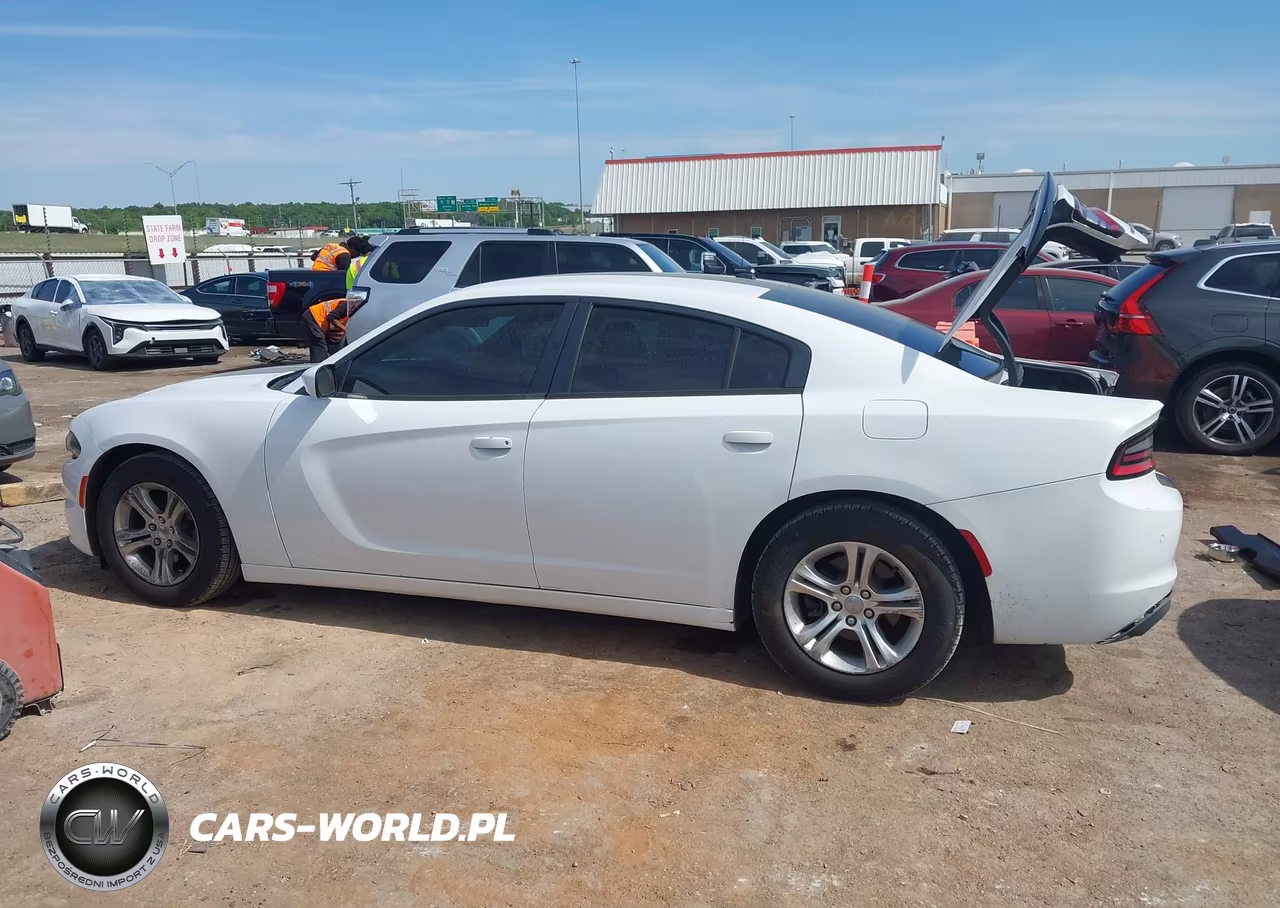 2015 Dodge Charger Se VIN:2C3CDXBG2FH916871 - 14