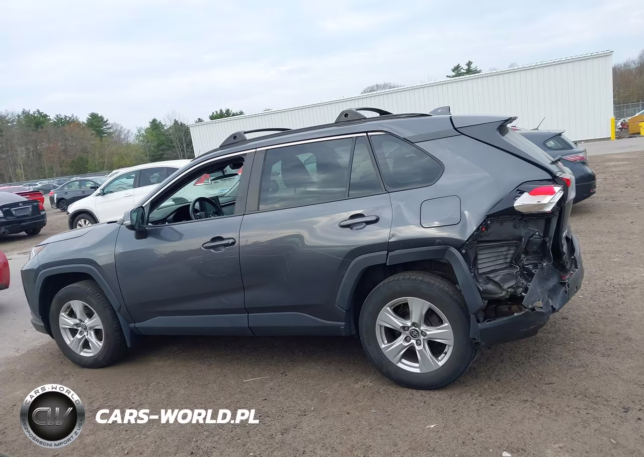 2020 Toyota Rav4 Xle VIN:2T3P1RFV9LW115554 - 15
