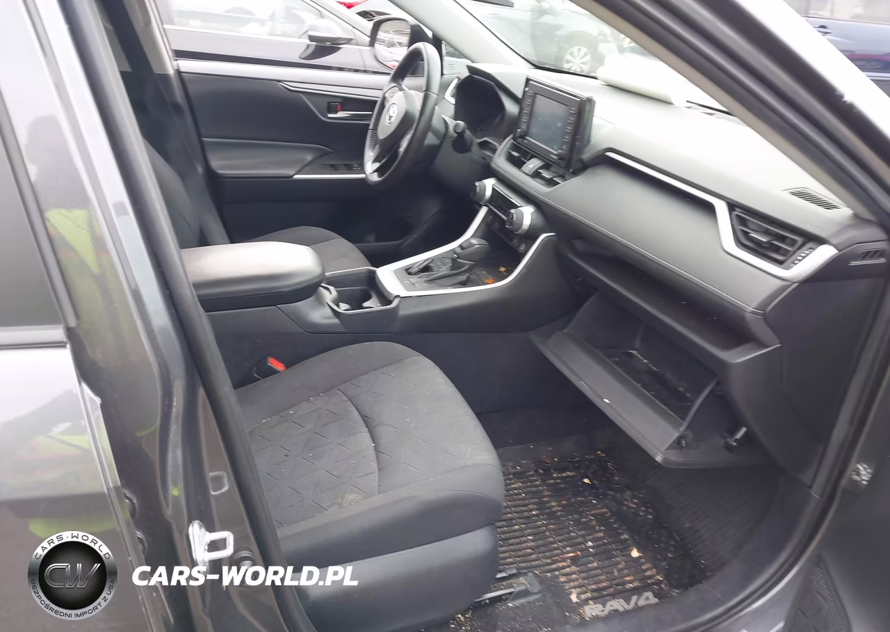 2020 Toyota Rav4 Xle VIN:2T3P1RFV9LW115554 - 5