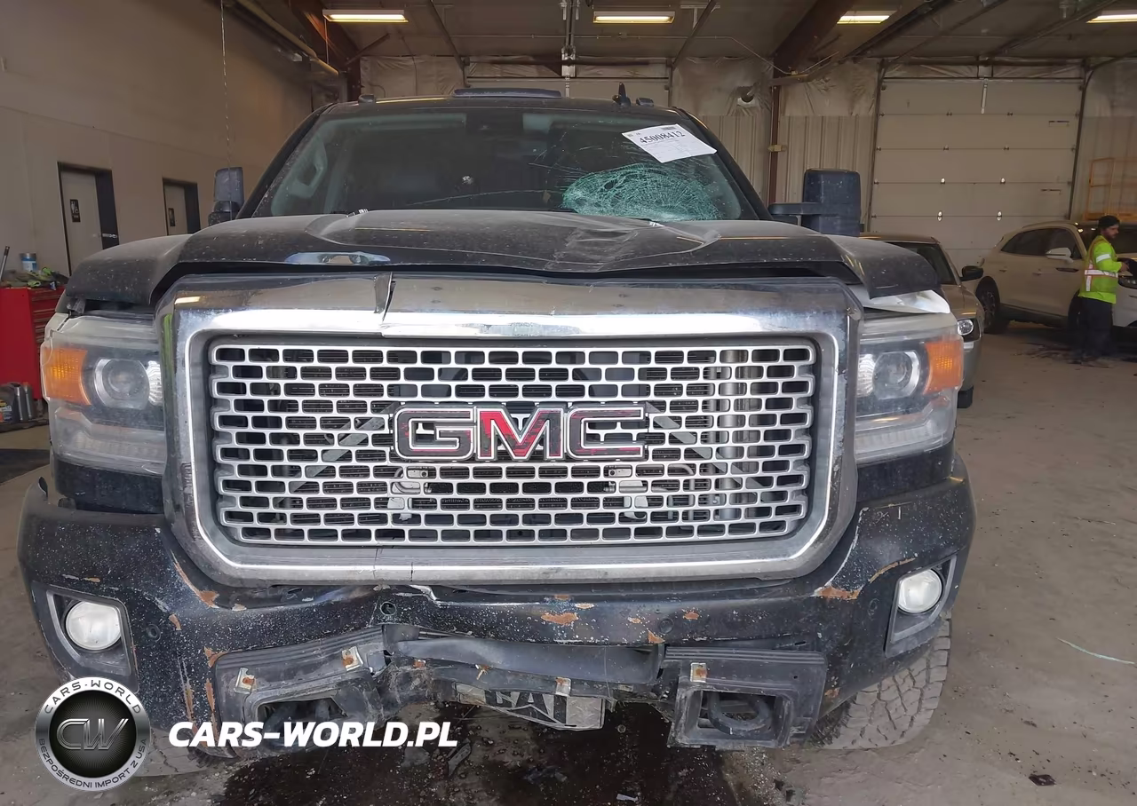 2015 GMC Sierra 2500Hd Denali VIN:1GT120E8XFF592591 - 12