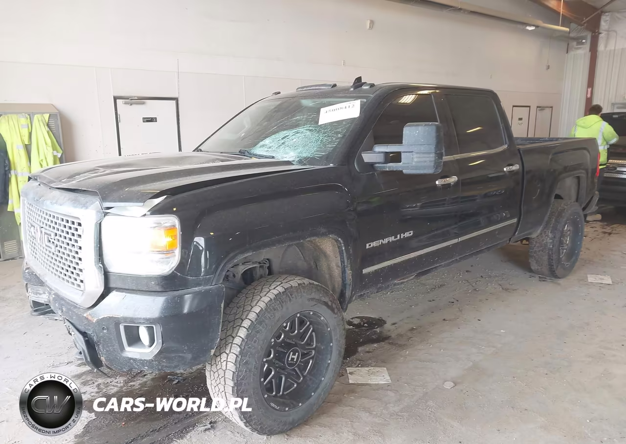 2015 GMC Sierra 2500Hd Denali VIN:1GT120E8XFF592591 - 2