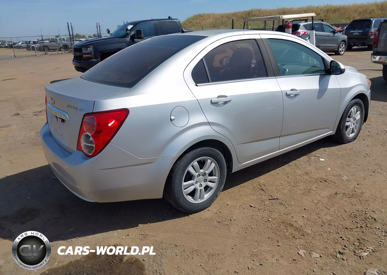2014 Chevrolet Sonic Lt Auto VIN:1G1JC5SG9E4104711 - 4