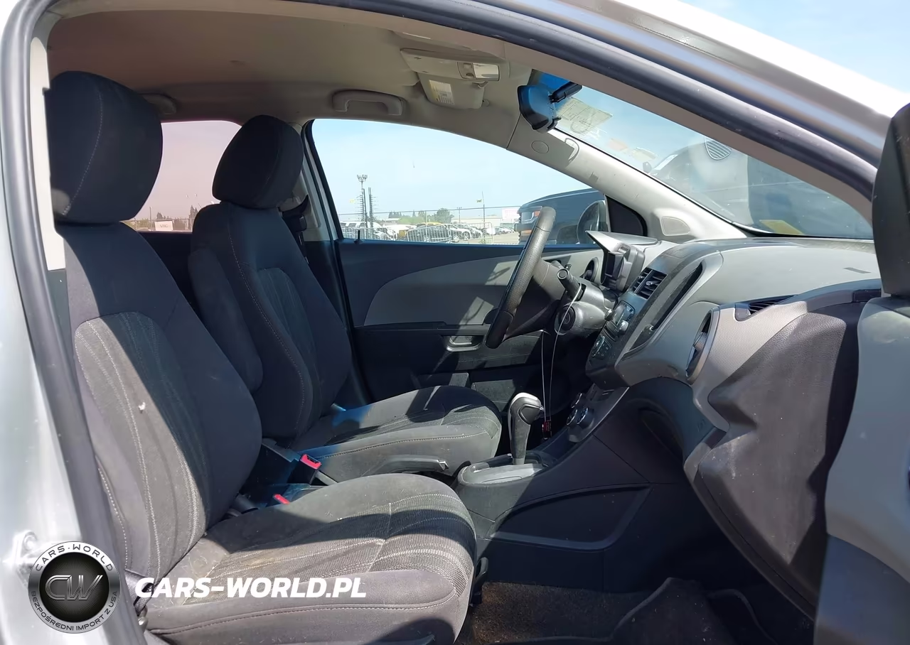 2014 Chevrolet Sonic Lt Auto VIN:1G1JC5SG9E4104711 - 5