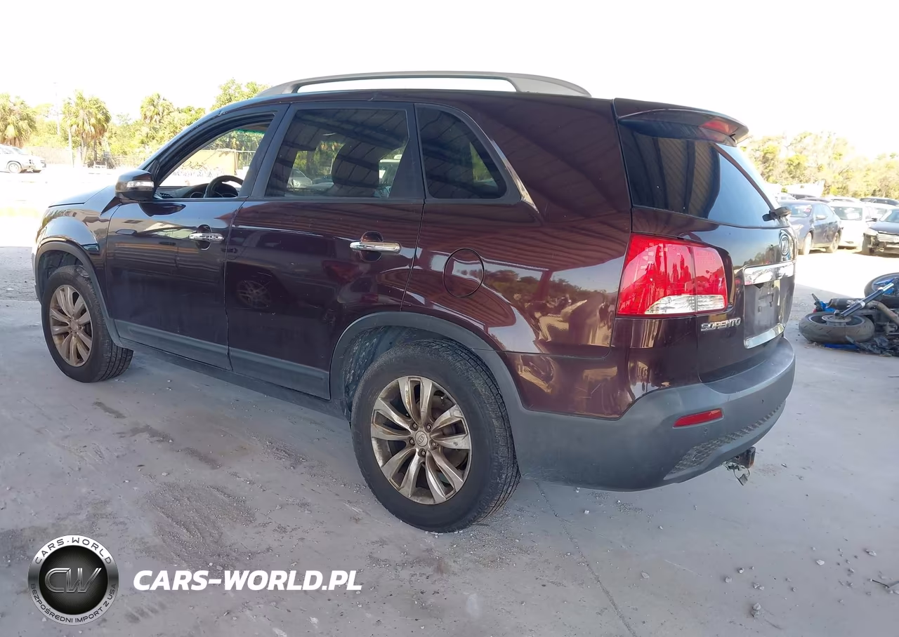 2011 Kia Sorento Ex V6 VIN:5XYKU4A22BG001782 - 3