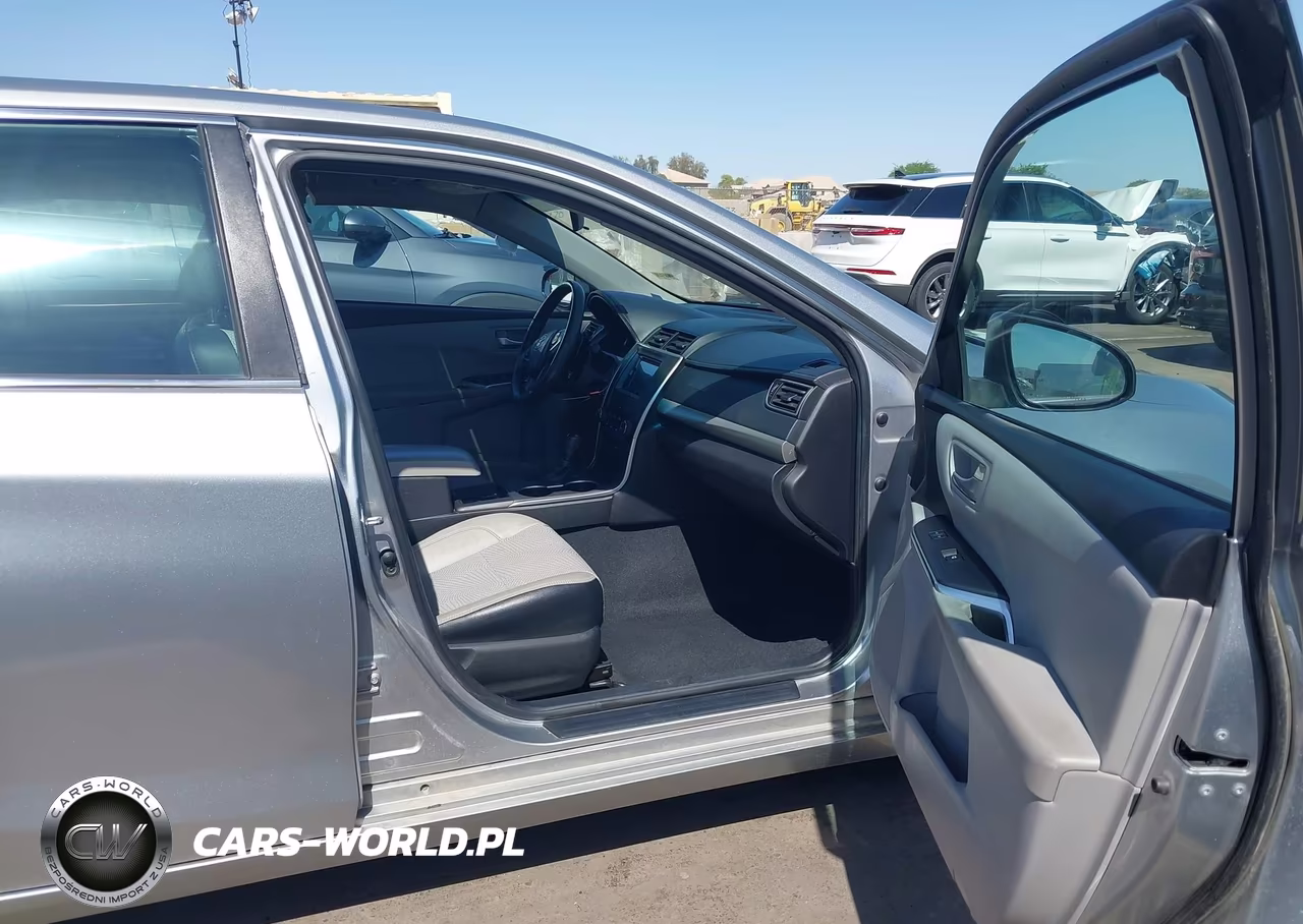 2016 Toyota Camry Se VIN:4T1BF1FK9GU118875 - 5