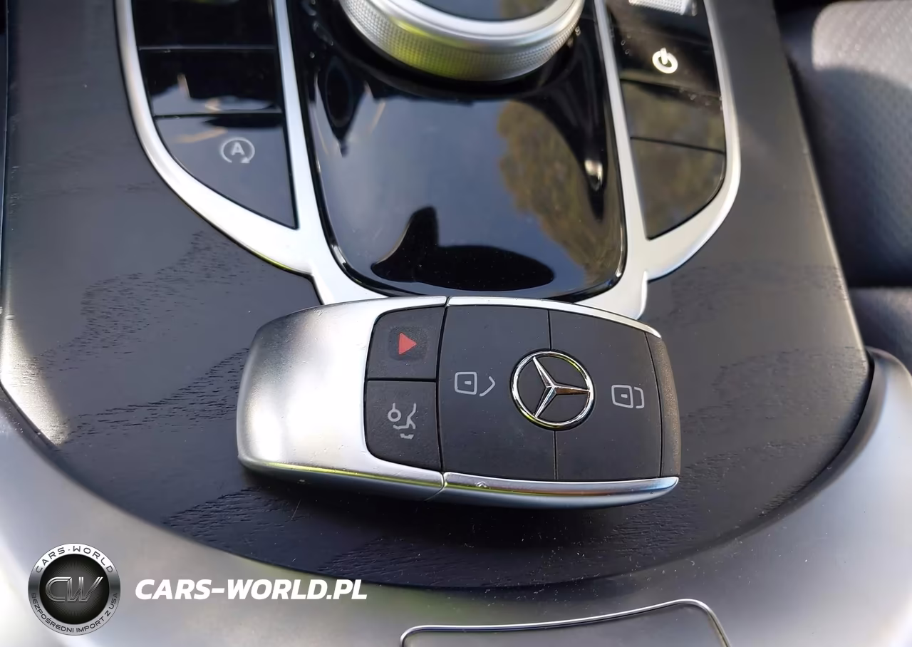 2020 Mercedes-Benz C 300 VIN:55SWF8DBXLU322846 - 11