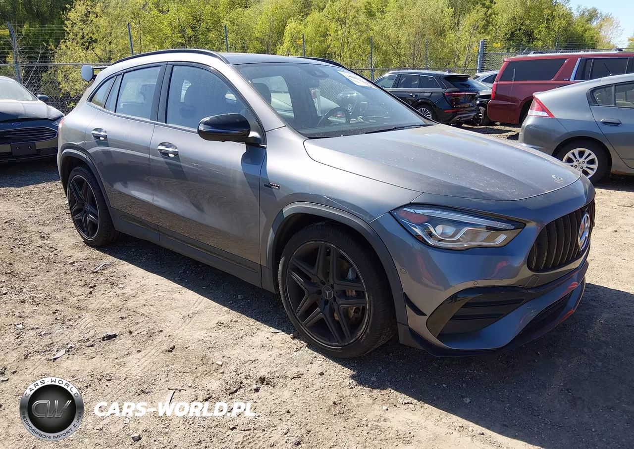 2022 Mercedes-Benz Amg Gla 35 4Matic – zdjęcie 1 z 16