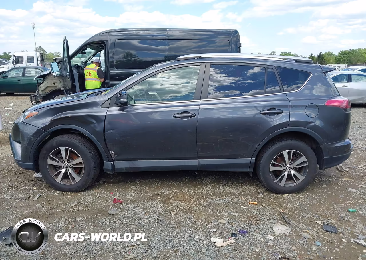 2016 Toyota Rav4 Xle VIN:JTMRFREV5GD184188 - 14