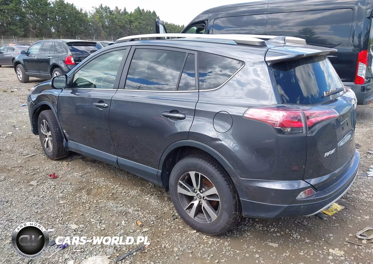 2016 Toyota Rav4 Xle VIN:JTMRFREV5GD184188 - 3