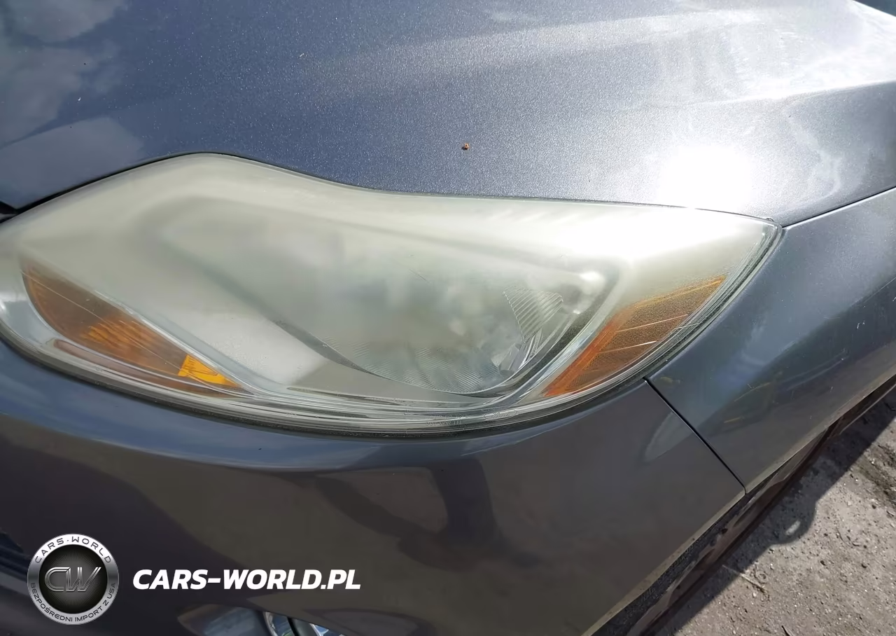 2014 Ford Focus Se VIN:1FADP3F27EL121059 - 6