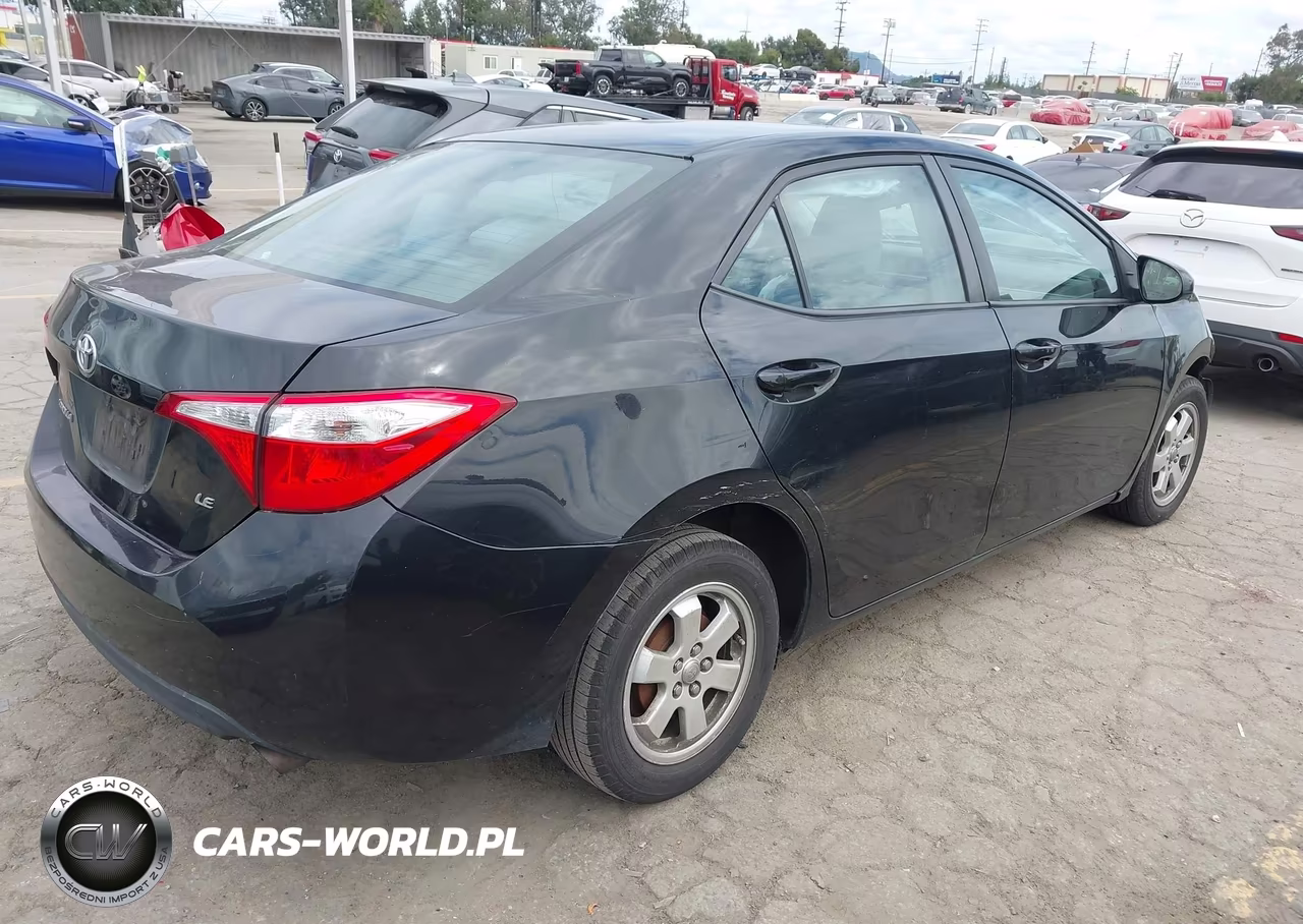 2016 Toyota Corolla Le VIN:2T1BURHE8GC495405 - 4