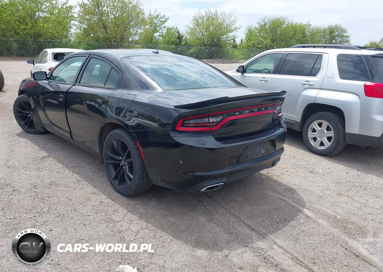 2017 Dodge Charger Se Rwd VIN:2C3CDXBG8HH581988 - 3