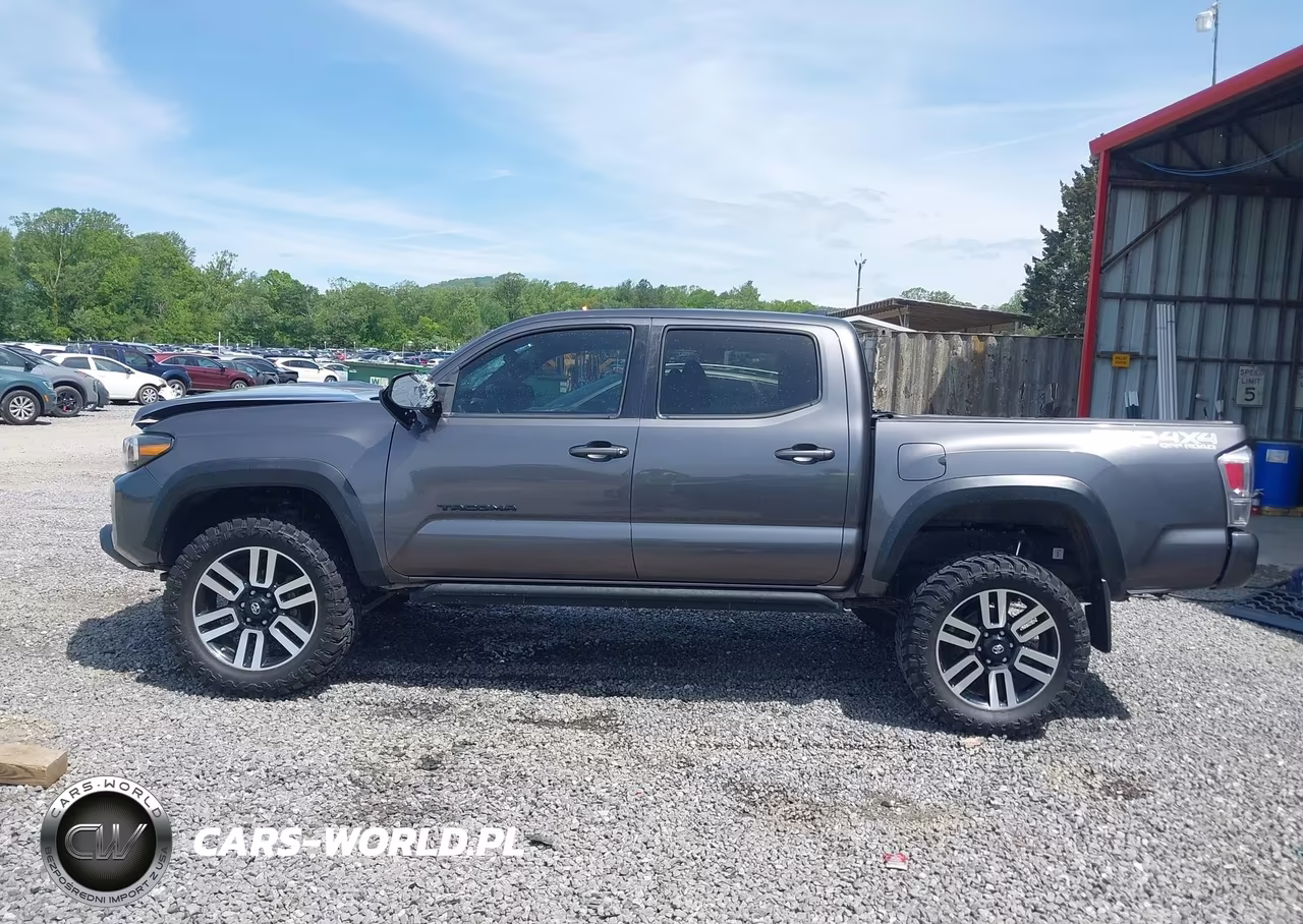 2021 Toyota Tacoma Trd Off-Road VIN:5TFCZ5AN8MX250657 - 15