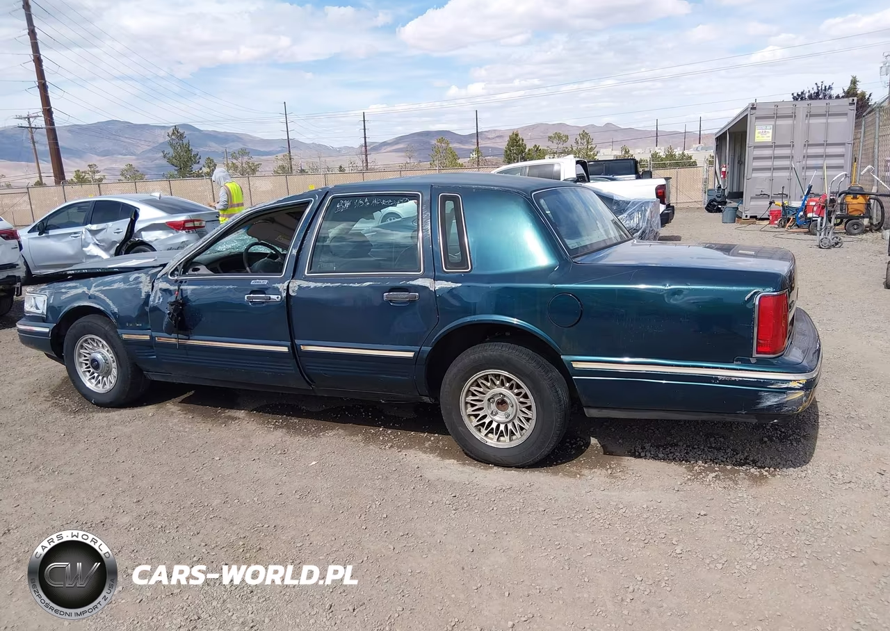 1997 Lincoln Town Car Executive VIN:1LNLM81W0VY750621 - 14