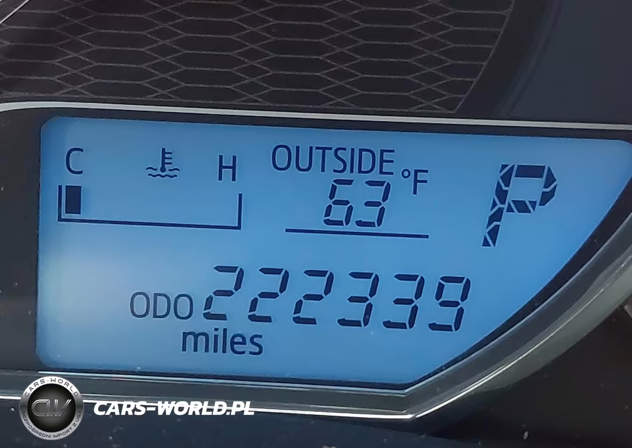 2015 Toyota Corolla L VIN:2T1BURHE2FC436591 - 15