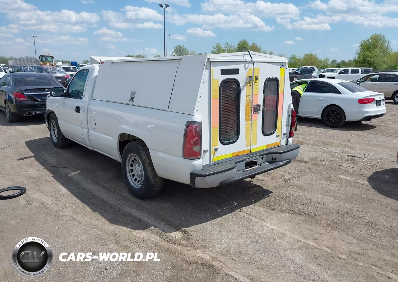 2006 Chevrolet Silverado 1500 Work Truck VIN:3GCEC14X66G252379 - 3