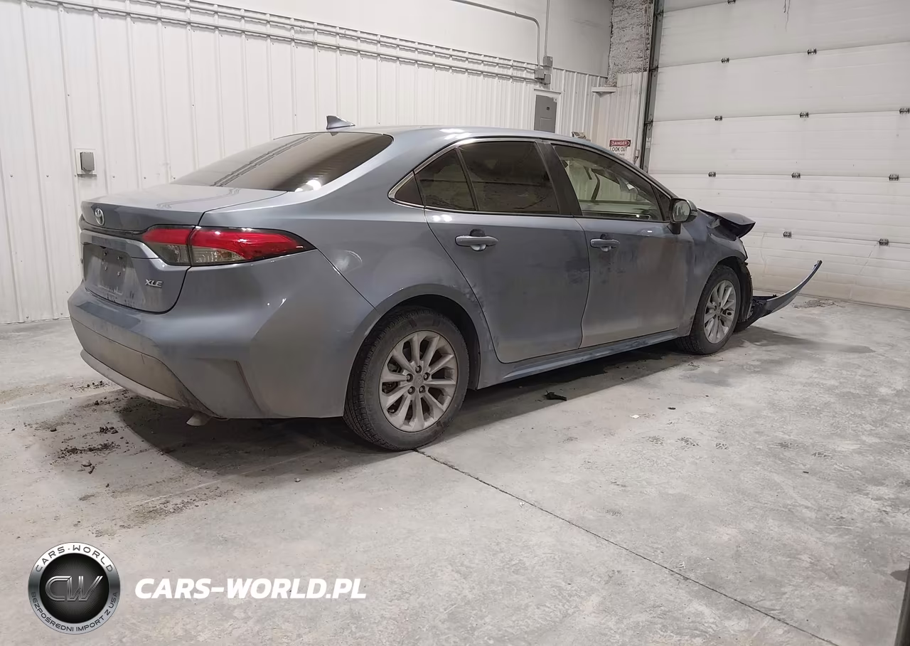 2020 Toyota Corolla Xle VIN:JTDFPRAE7LJ108022 - 4