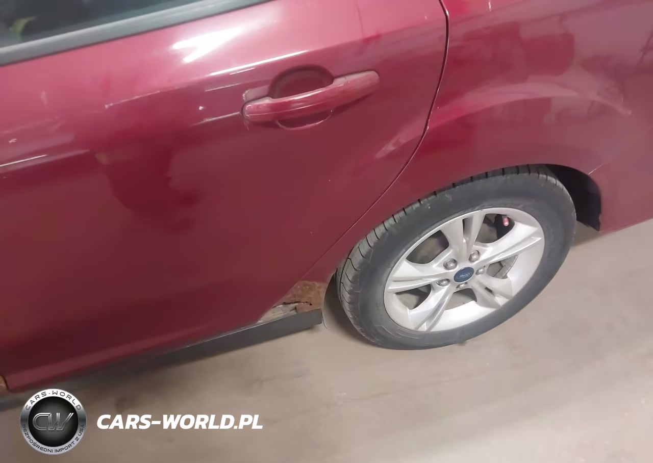 2014 Ford Focus Se VIN:1FADP3F20EL209743 - 6