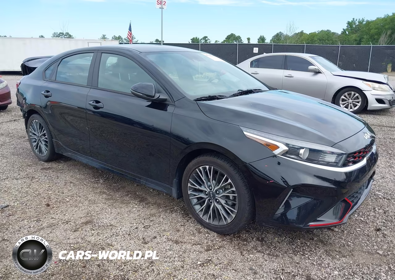 2022 Kia Forte Gt-Line – zdjęcie 1 z 17