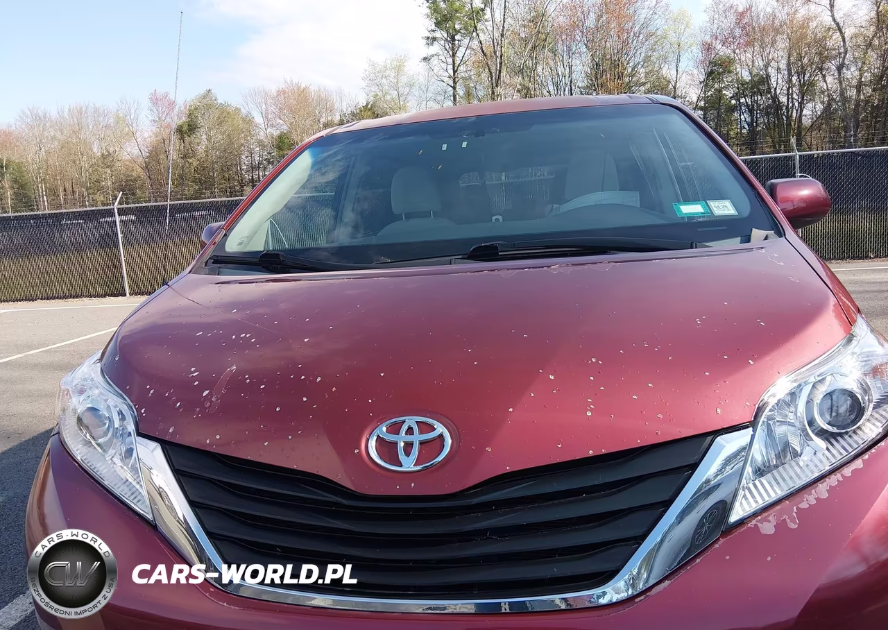 2012 Toyota Sienna Le V6 8 Passenger VIN:5TDKK3DC7CS177896 - 6