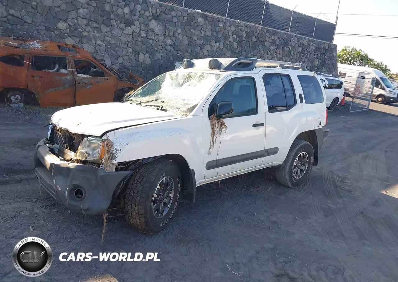 2015 Nissan Xterra Pro-4X VIN:5N1AN0NW3FN659796 - 2