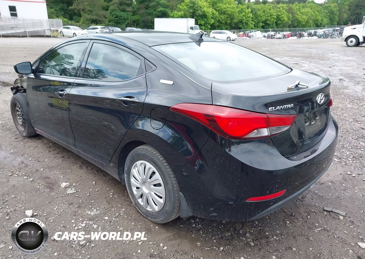 2016 Hyundai Elantra Se VIN:5NPDH4AE9GH724648 - 3