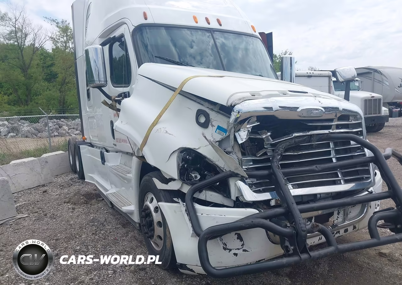 2016 Freightliner Cascadia 125