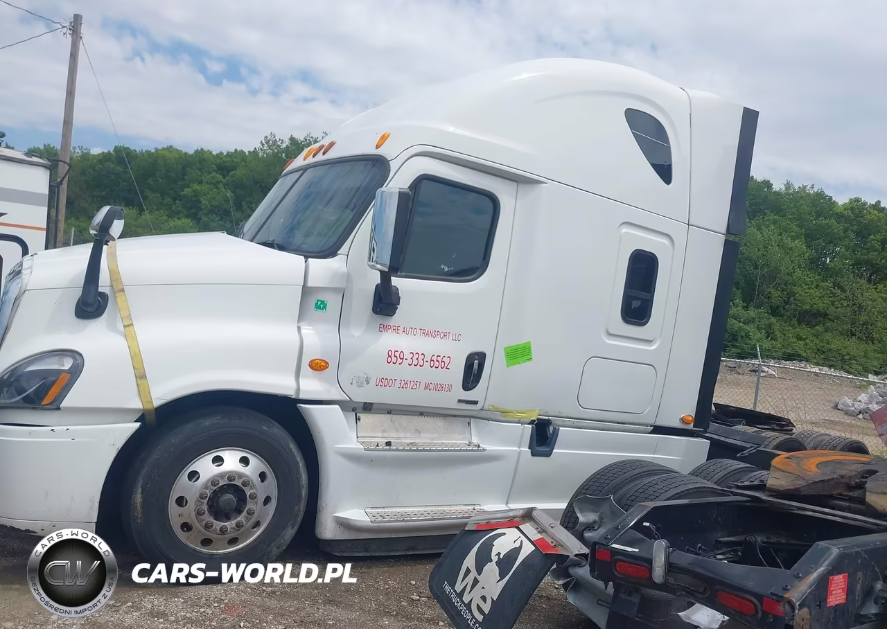 2016 Freightliner Cascadia 125 VIN:3AKJGLD58GSGR8535 - 14
